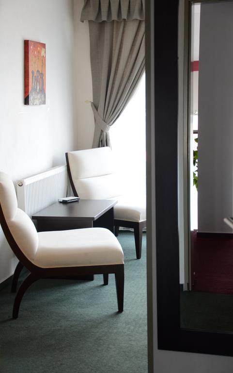 Garni Hotel Fellini Žiar nad Hronom 客房 照片